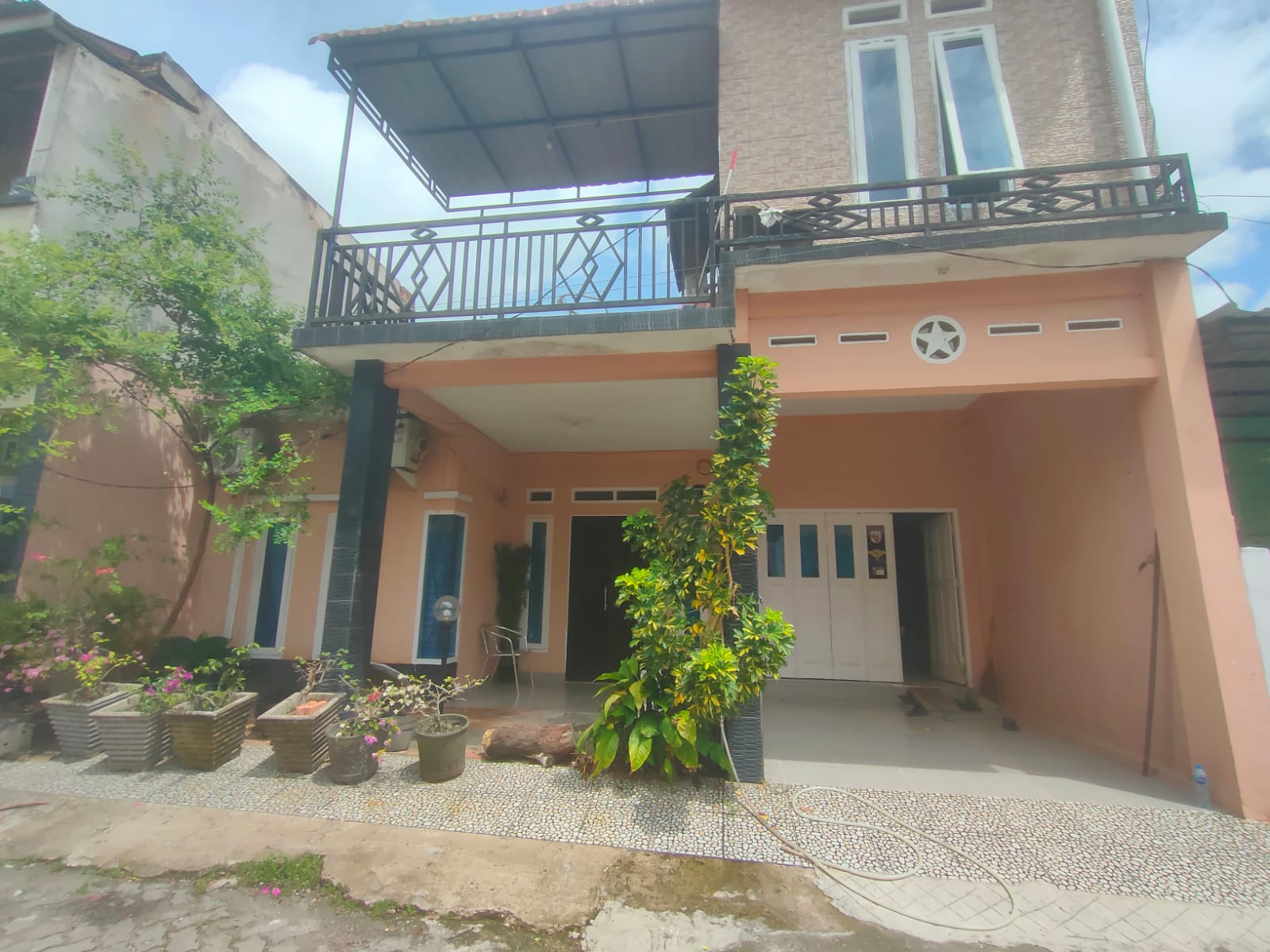 Foto Kunjungan - FOTO_AGUNAN