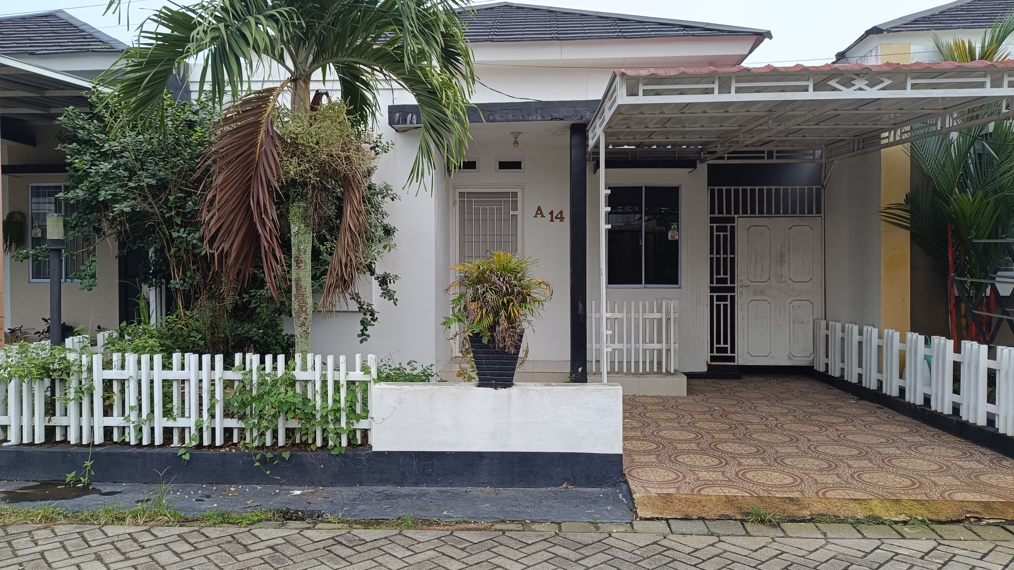 Foto Kunjungan - FOTO_AGUNAN