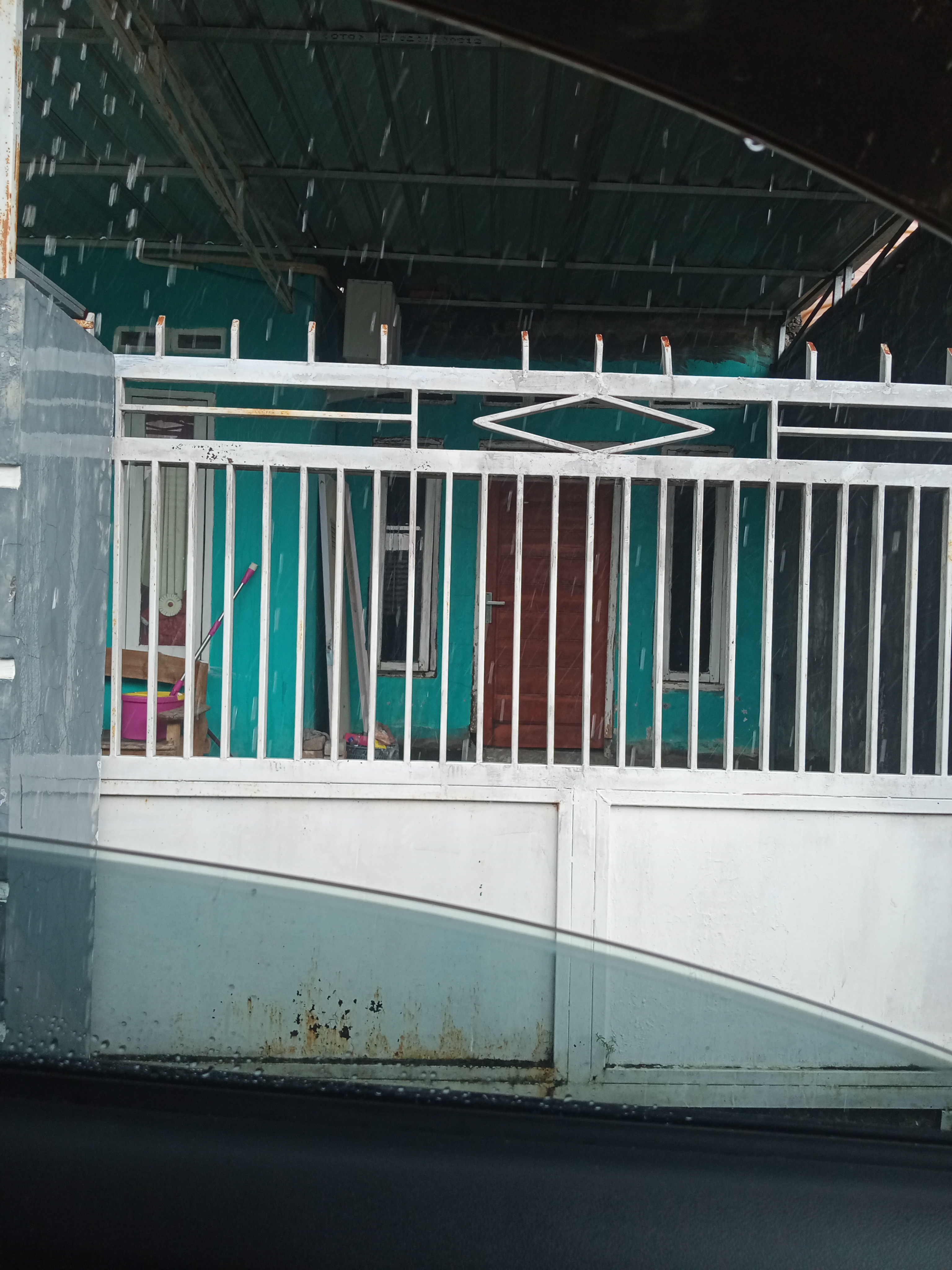 Foto Kunjungan - FOTO_AGUNAN