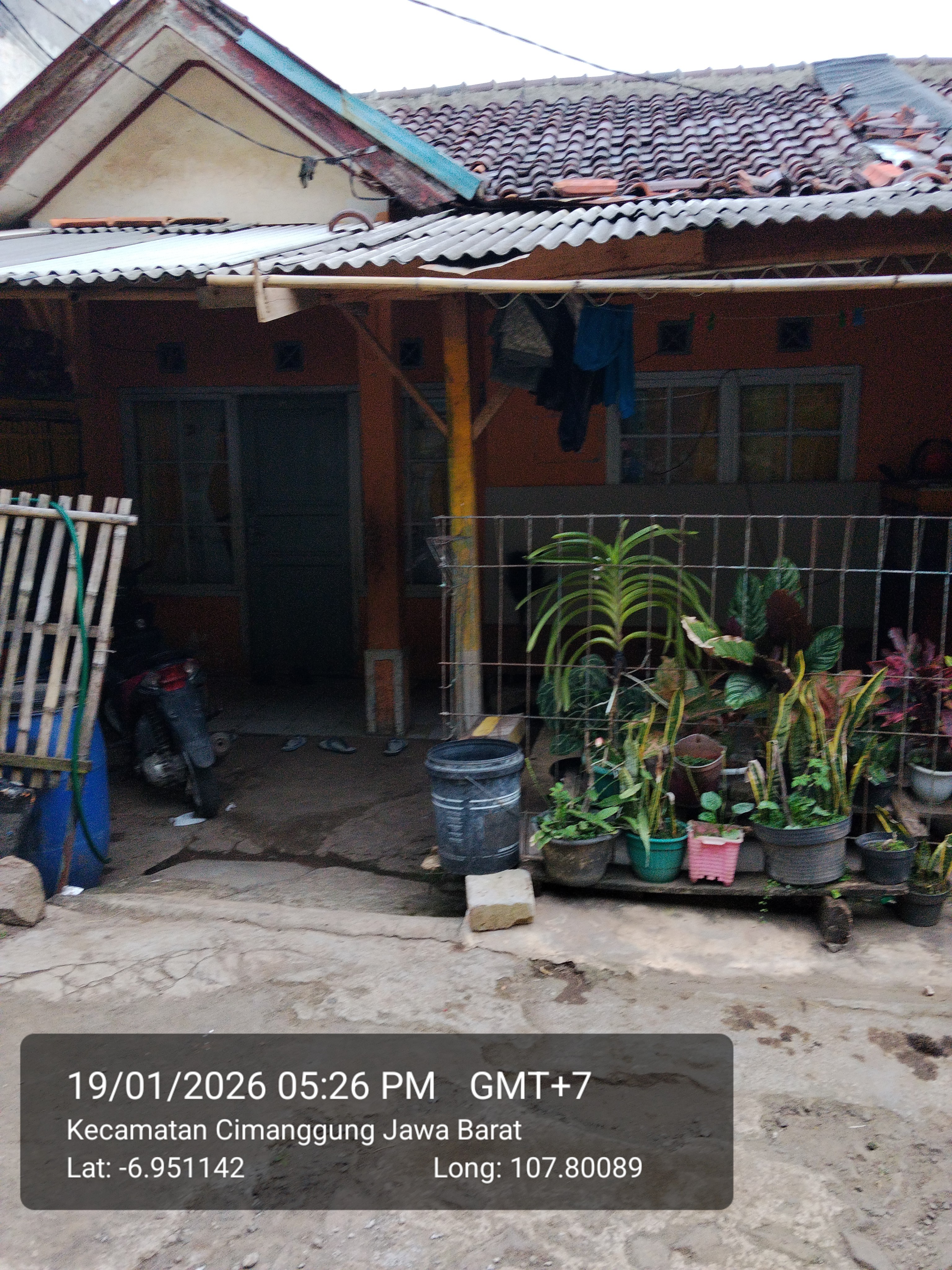 Foto Kunjungan - FOTO_AGUNAN