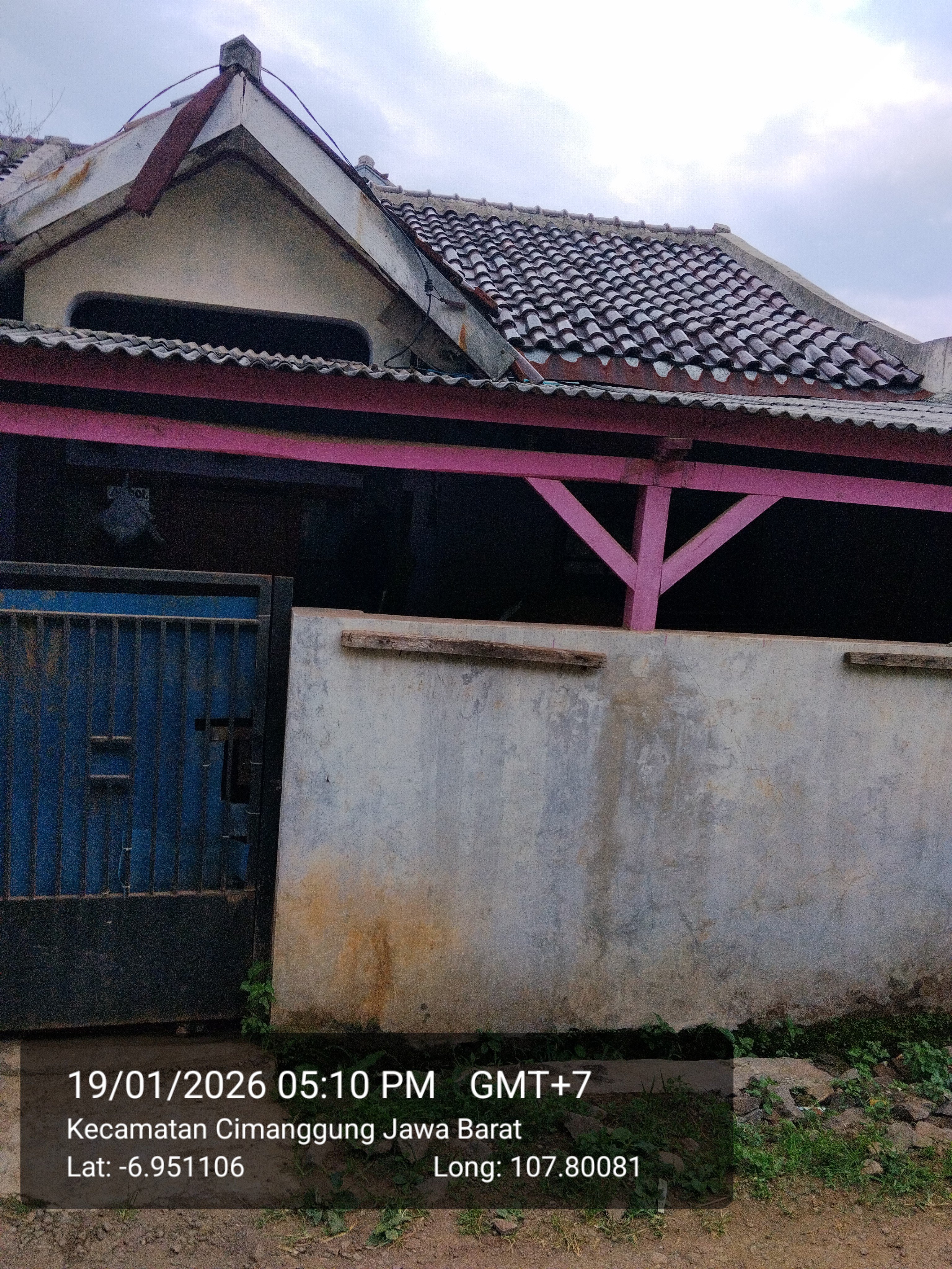 Foto Kunjungan - FOTO_AGUNAN