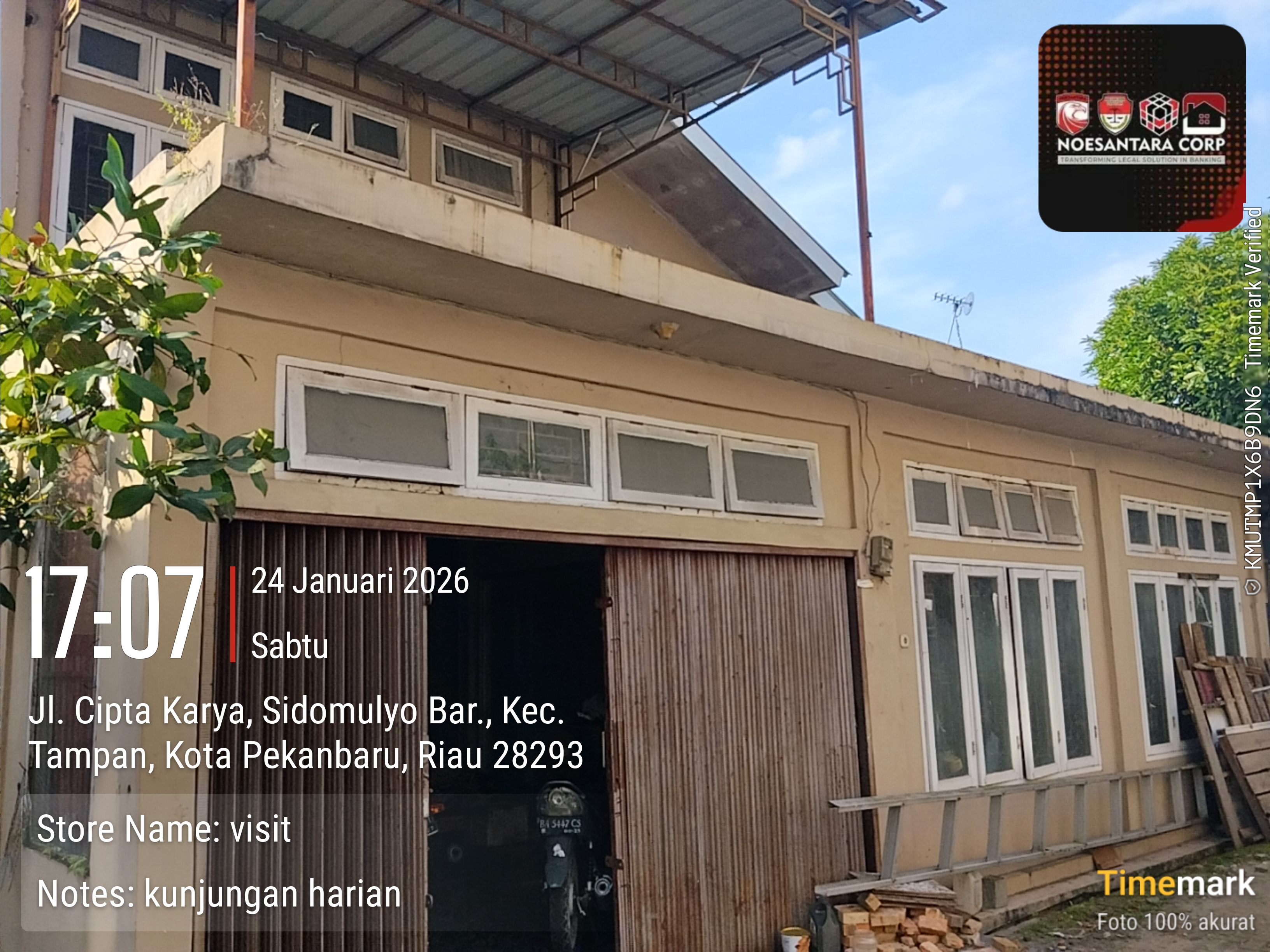 Foto Kunjungan - FOTO_AGUNAN