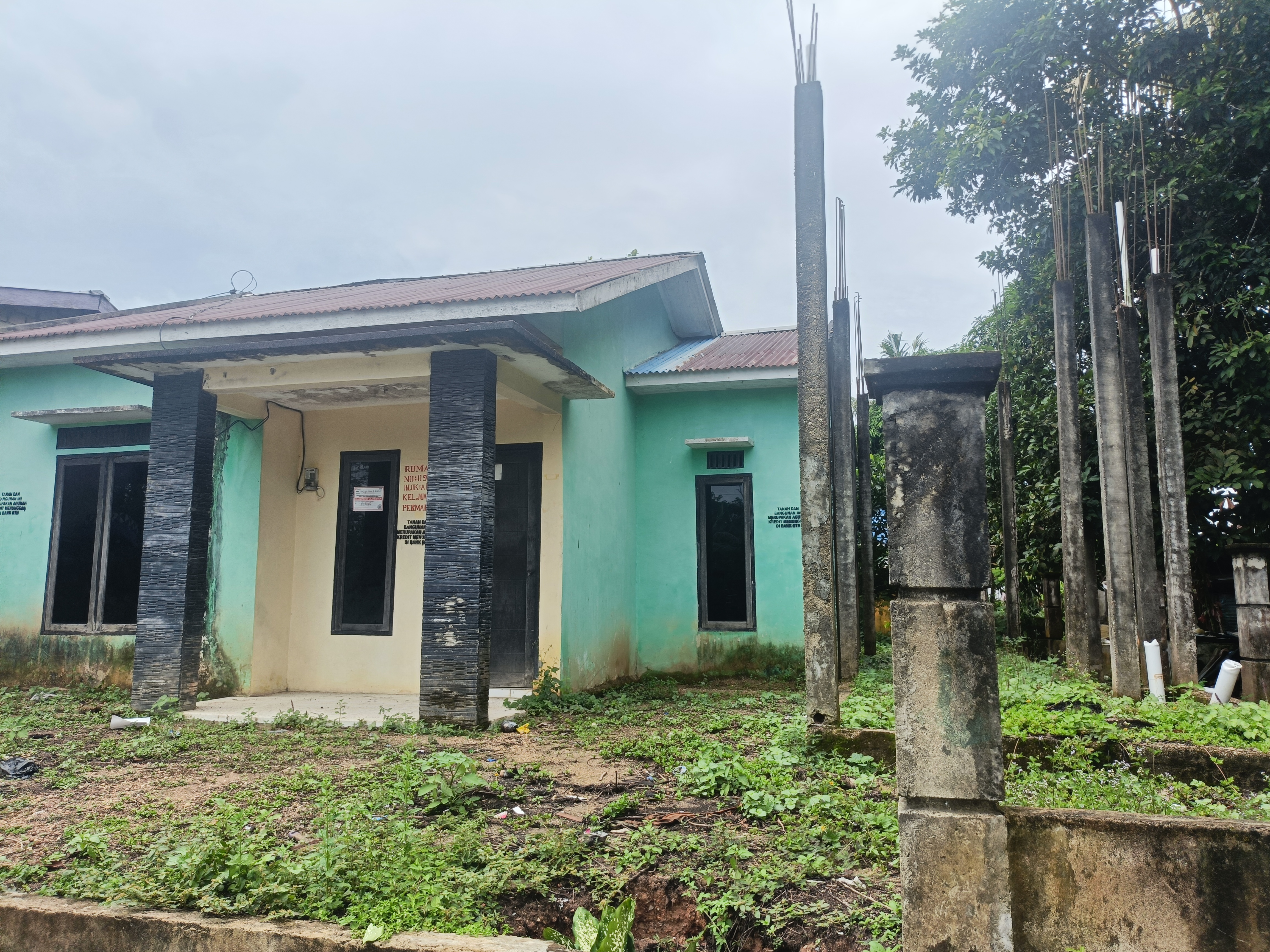 Foto Kunjungan - FOTO_TAMPAK_SAMPING