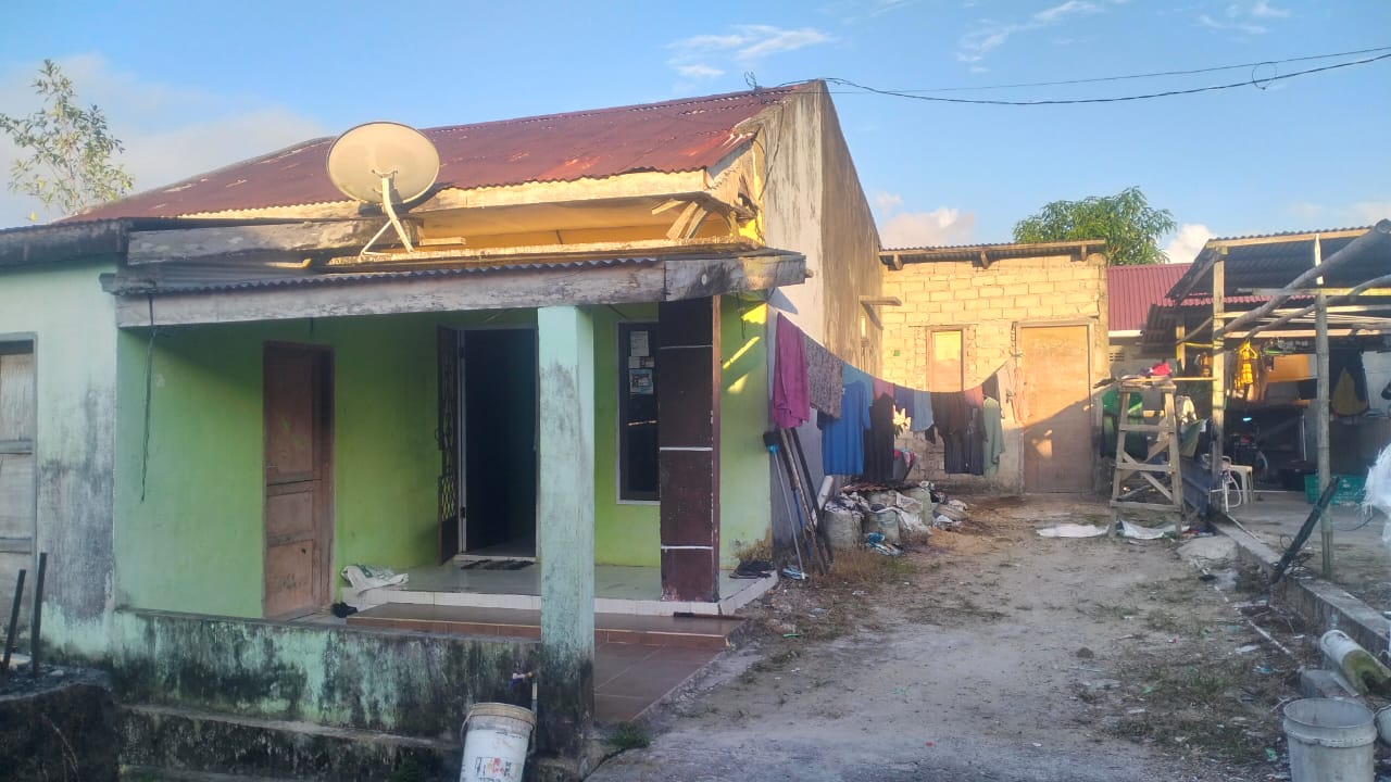 Foto Kunjungan - FOTO_TAMPAK_SAMPING