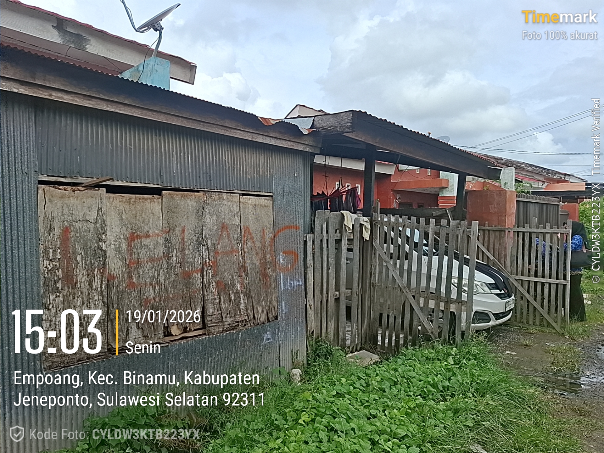 Foto Kunjungan - FOTO_TAMPAK_SAMPING