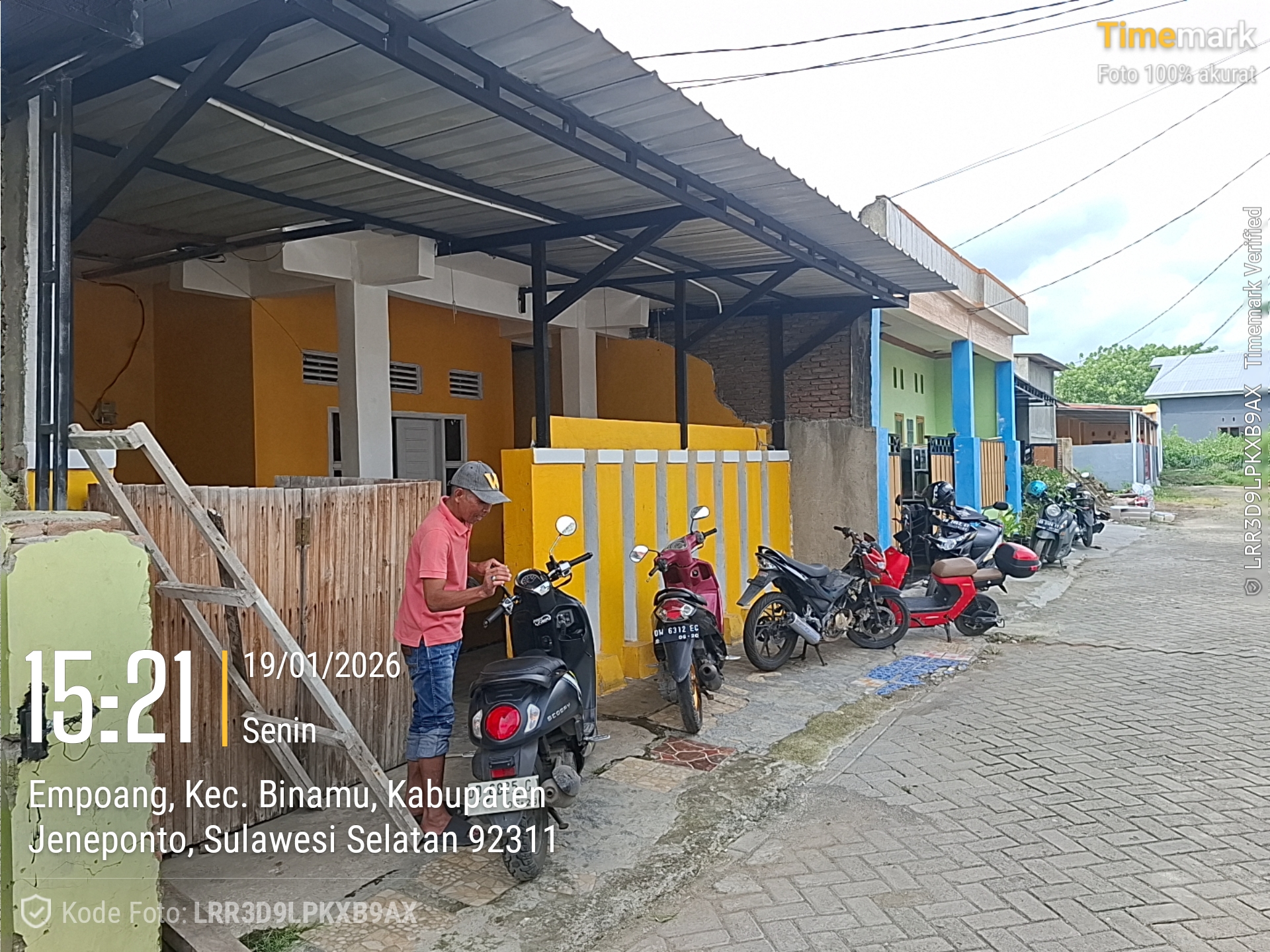 Foto Kunjungan - FOTO_TAMPAK_SAMPING