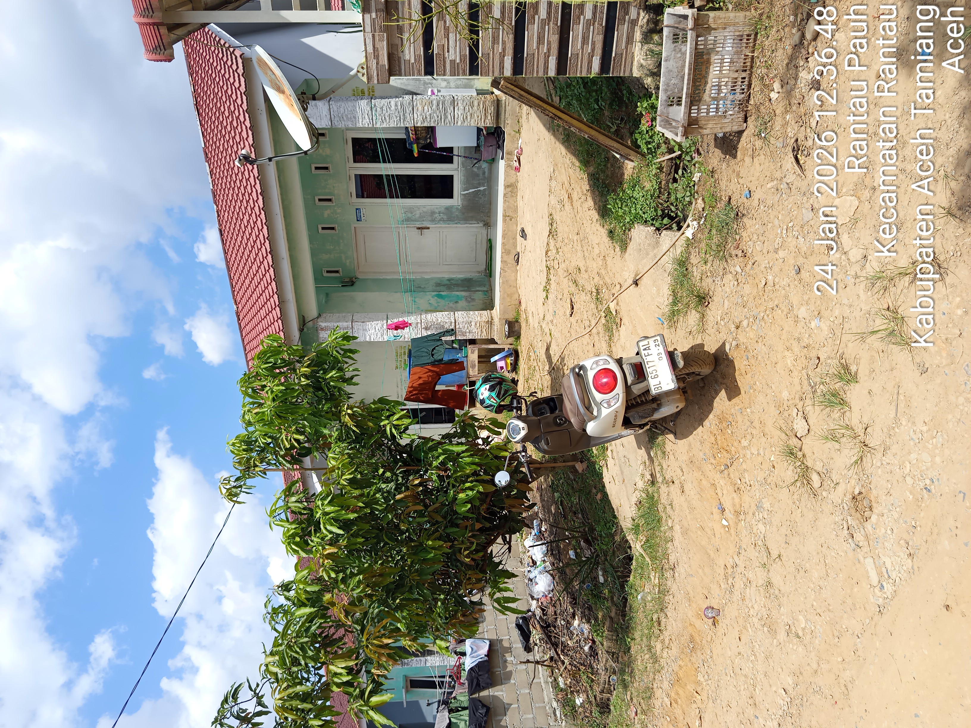 Foto Kunjungan - FOTO_TAMPAK_SAMPING