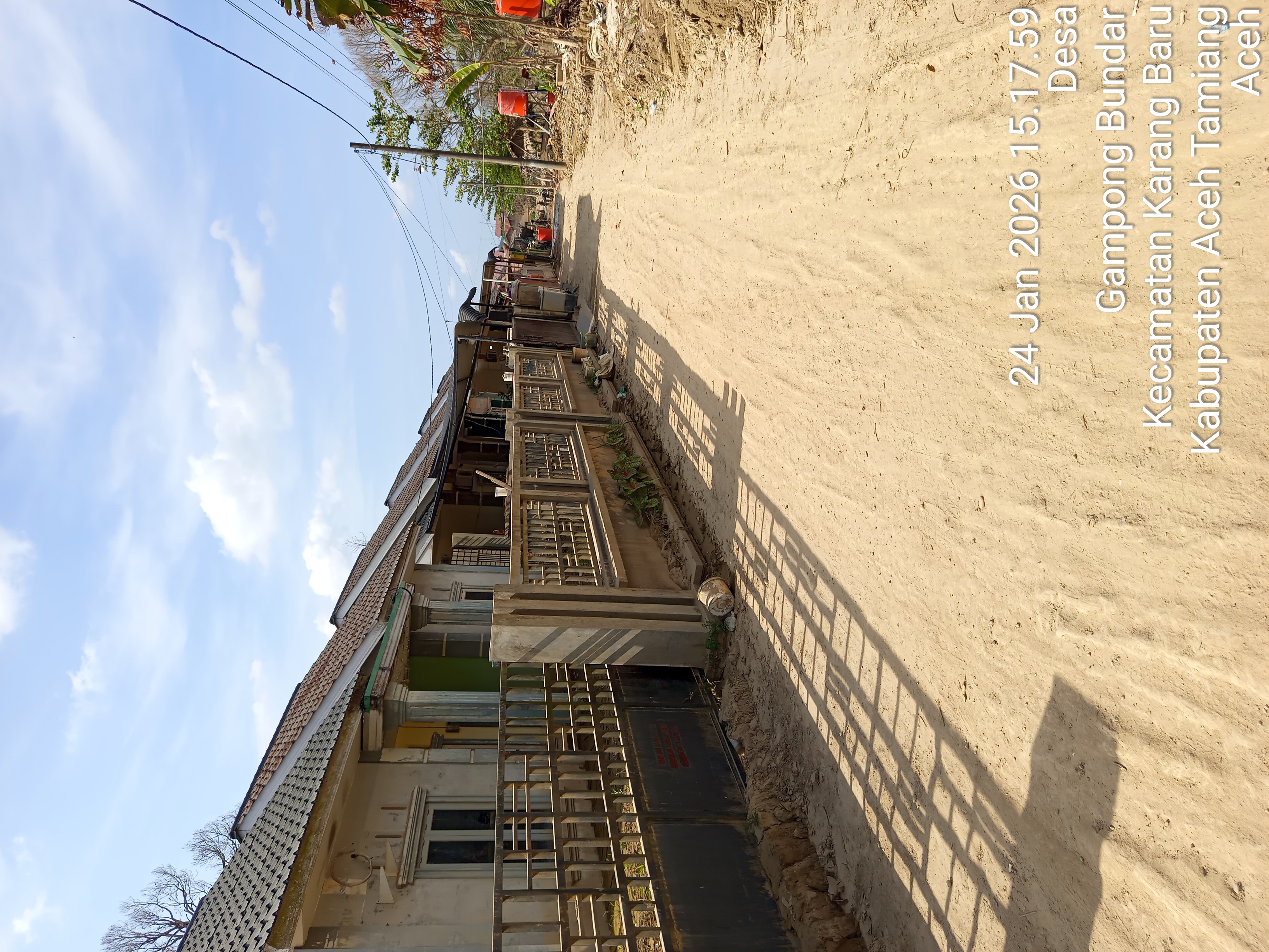 Foto Kunjungan - FOTO_TAMPAK_SAMPING