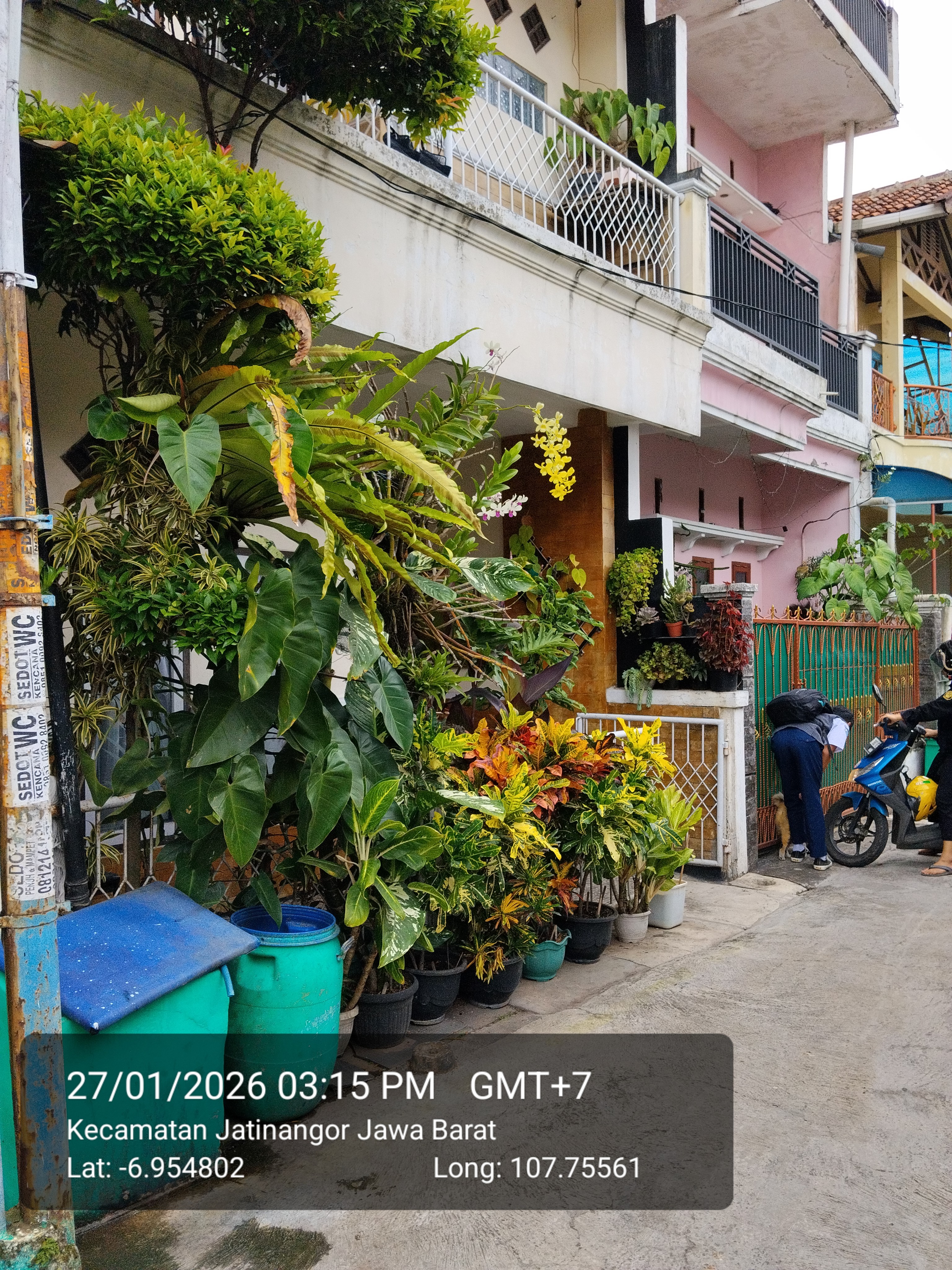 Foto Kunjungan - FOTO_TAMPAK_SAMPING